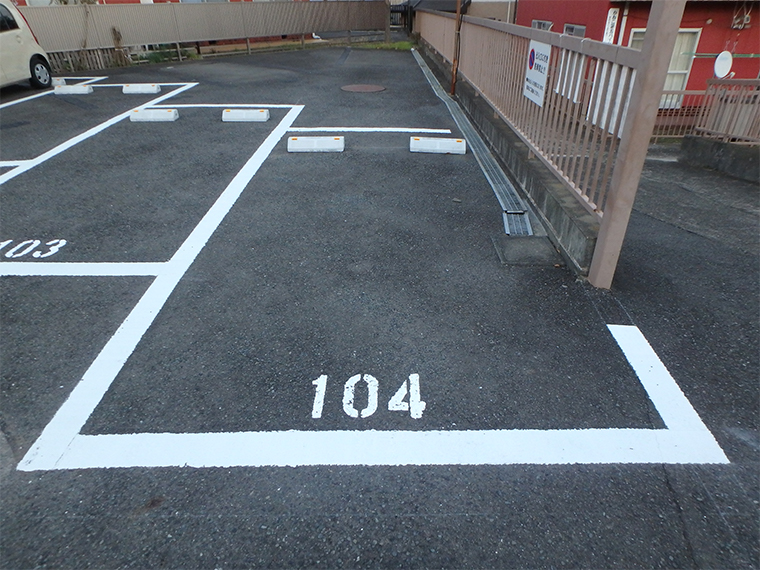 駐車場番号　104のアップ